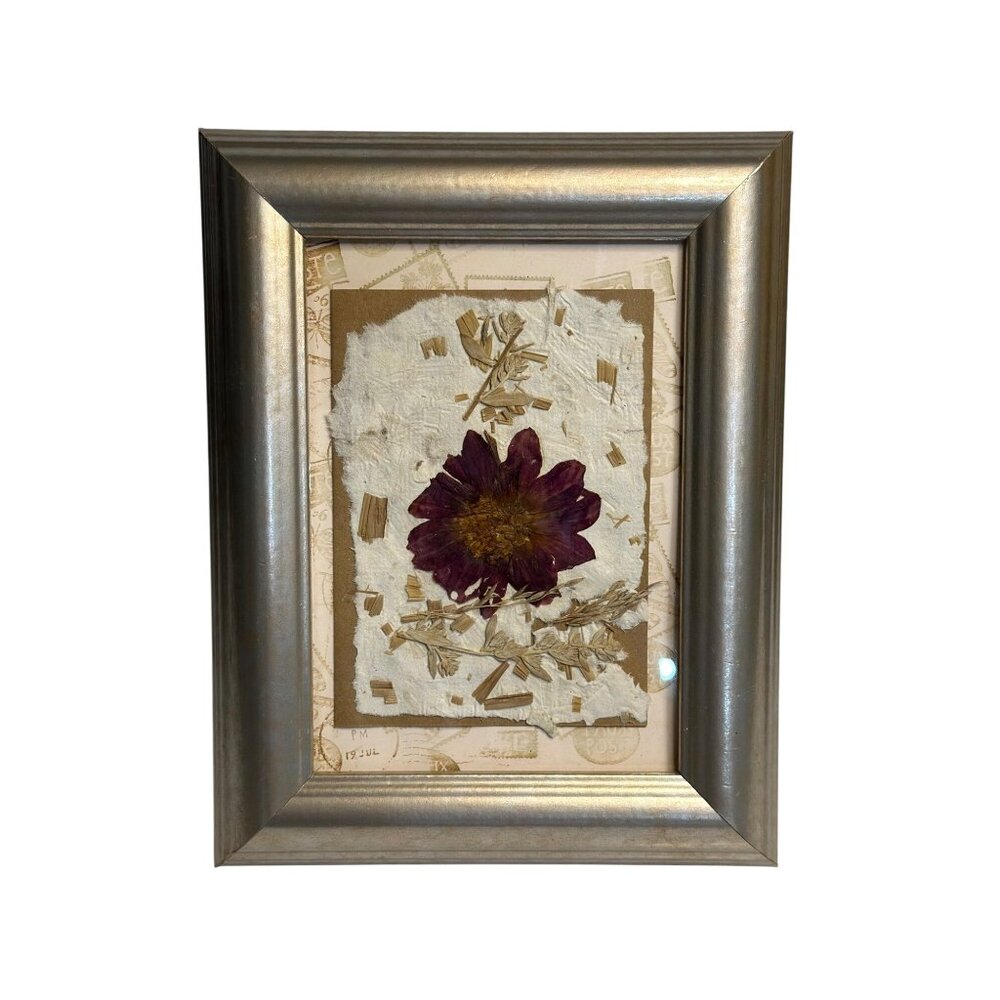Pressed Flower Art Frame‎ 7x6 | Red Dahlia on Handmade Paper Silver Frame